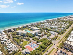 Exterior - HP 223 You Are My Sunshine @ High Pointe | Lagoon Pool | Tennis & Pickleball (High Pointe Resort)