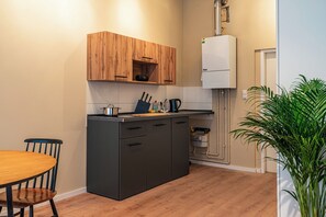 Private kitchen - Modern Studio Apartment (Berlin)