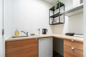 Apartment | Private kitchen - Romantic Apartment in Antwerp Centre (Antwerp)