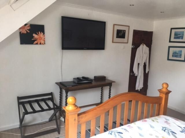 Deluxe Double Room, Garden View | Free WiFi