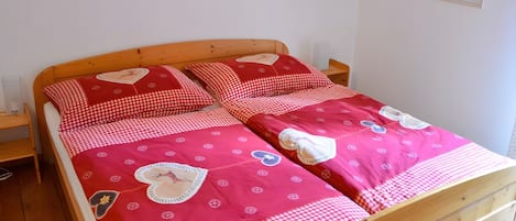 4 Schlafzimmer, Bettwäsche