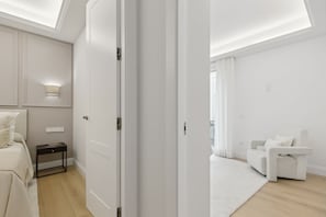 Interior - Elegant Stay by Retiro Park (Madrid)