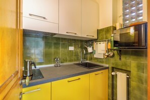 Apartment, Balcony | Private kitchen - Sara Studio Apartment (Florence)