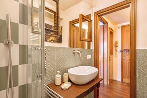 Apartment, Balcony | Bathroom - Sara Studio Apartment (Florence)