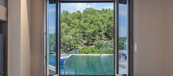 Casa Mare e Olio by All About Paxos