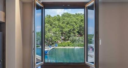 Casa Mare e Olio by All About Paxos