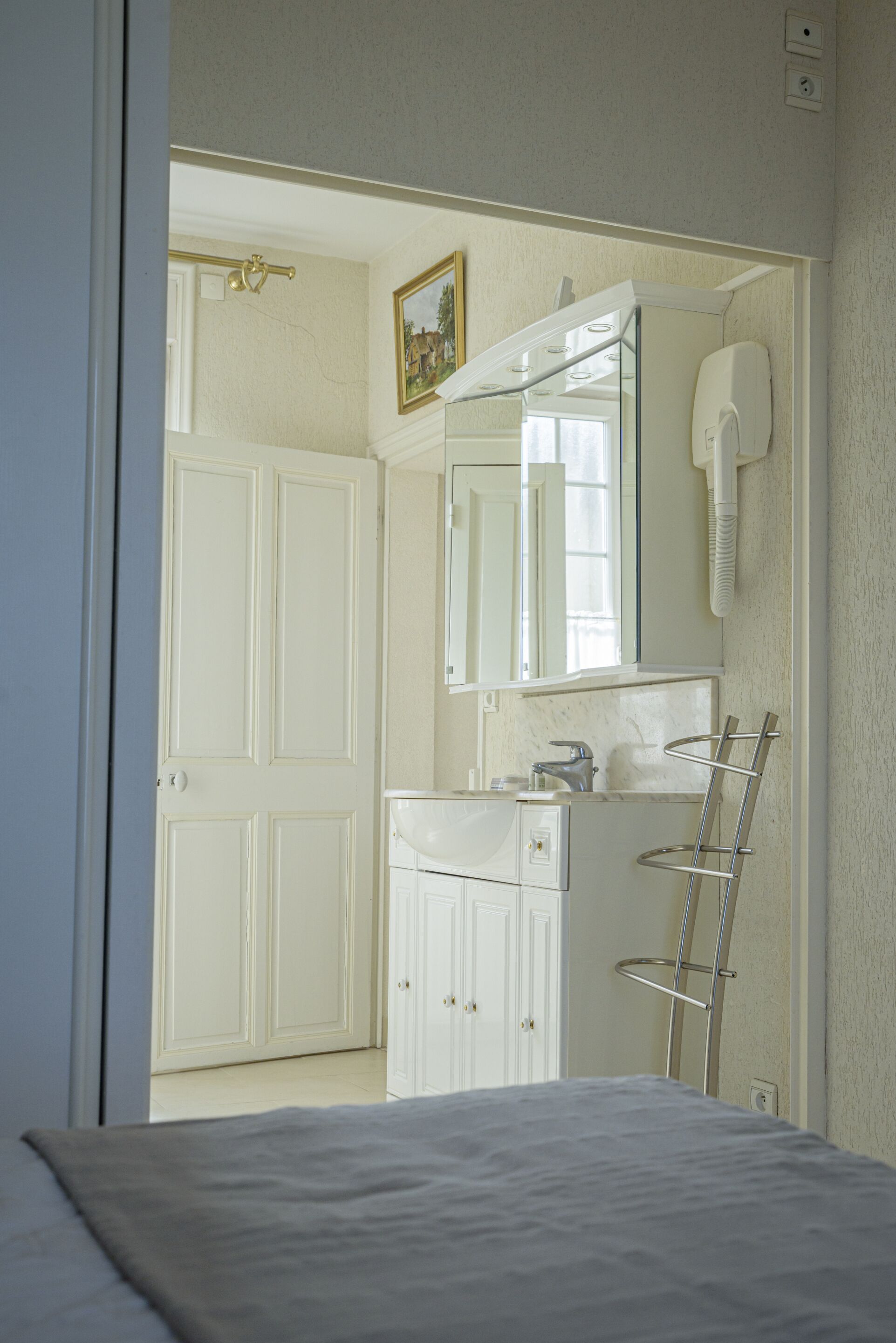 Apartment-traditional-ensuite With Shower-sea View - Luc-sur-Mer