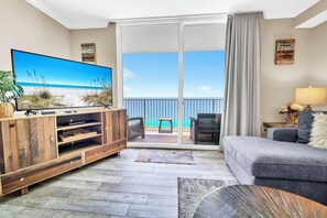 TV - 🦀Gulf Front Stunning Views | 2 Pools | Tidewater 2405🦀 (Panama City Beach)