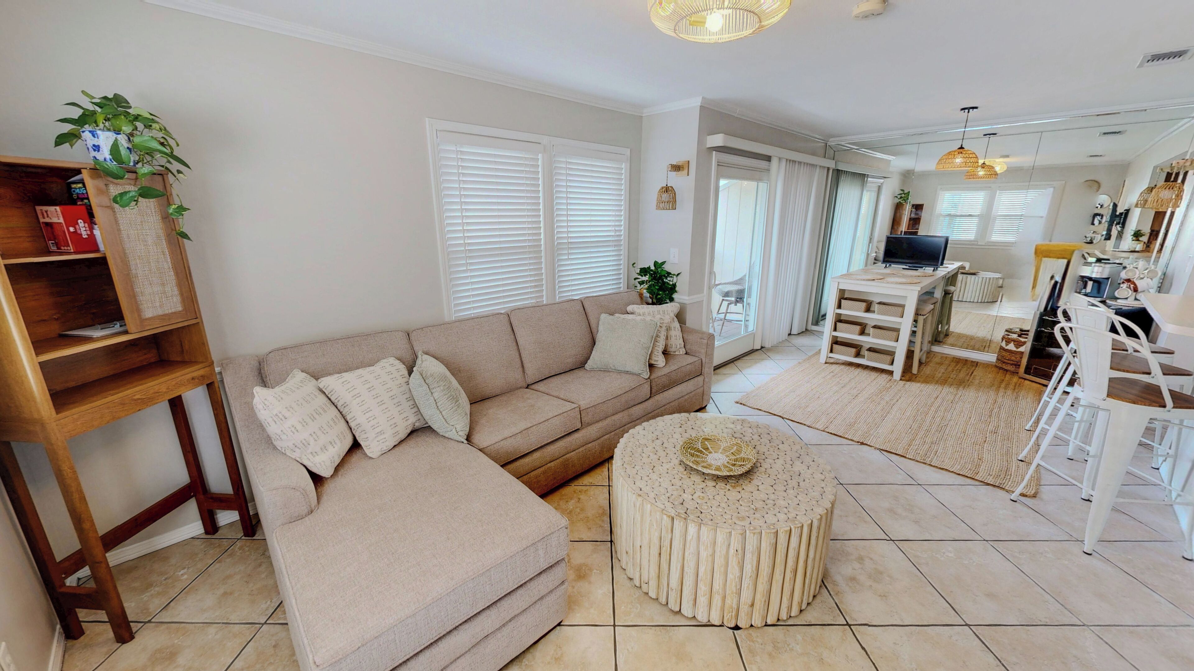 Beautiful Dog Friendly Canal Front 4205 1br With Free Beach Service For 2! - Niceville, FL