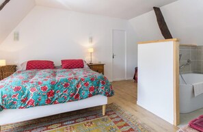 Free WiFi - Rustic house with garden - 4 guests (Sourdeval)