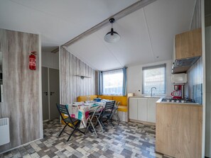 Dining - Comfortable mobile home - 8 guests (Notre-Dame-de-Monts)