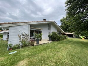 Exterior - Villa with pool and pets allowed - 8-10 guests (Vielle-Saint-Girons)