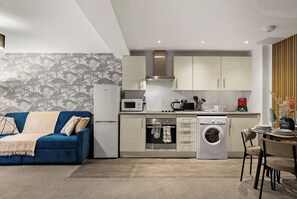 Private kitchen - Cozy Leeds Hideaway Near the City (Leeds)