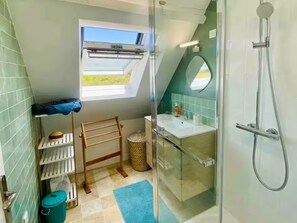 Bathroom - Family house near the coast - 10 guests (Bangor)