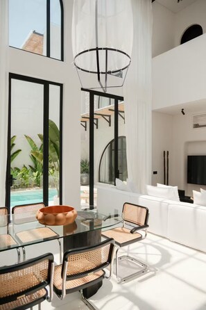 Dining - 4 BR luxury villa, rooftop terrace with ocean view (Seseh)