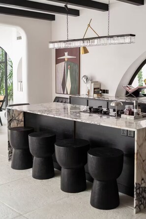 Dining - 3 bed luxury, private rooftop, 100m from beach (Seseh)
