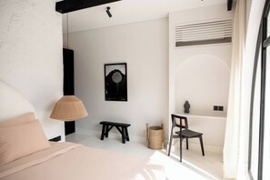 Room - Gorgeous 2 Br , 100m from beach (Seseh)