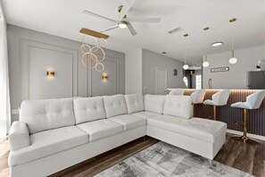 Smart TV - Last Minute Disney Getaway! Private Pool & Themed Bedrooms. Book Now! #152689 (Orlando)