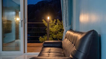 Basic Room, 1 Bedroom (Starlight Scoop 1) | 1 bedroom, WiFi (free)