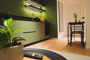 Superior Double Room, City View | Interior - Erika's Boutique Hotel (Pristina)