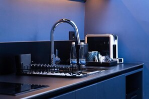 Chambre Deluxe double, vue sur la ville | Cuisine privée