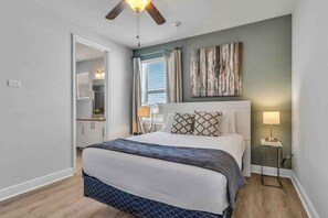Iron/ironing board, WiFi, bed sheets - Last Minute Disney Getaway! Private Pool & Themed Bedrooms. Book Now! #172105 (Orlando)