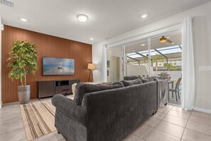 Smart TV - Last Minute Disney Getaway! Private Pool & Themed Bedrooms. Book Now! #166333 (Orlando)