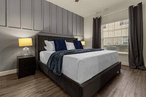 Iron/ironing board, WiFi, bed sheets - Last Minute Disney Getaway! Modern Townhouse with Comfortable Bedrooms. Book Now! #166531 (Orlando)