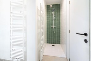Apartment | Bathroom - Saint Pauls Deluxe Apartment (Antwerp)