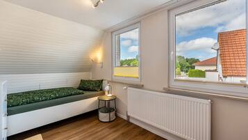 3 Schlafzimmer, Bügeleisen/Bügelbrett, WLAN, Bettwäsche