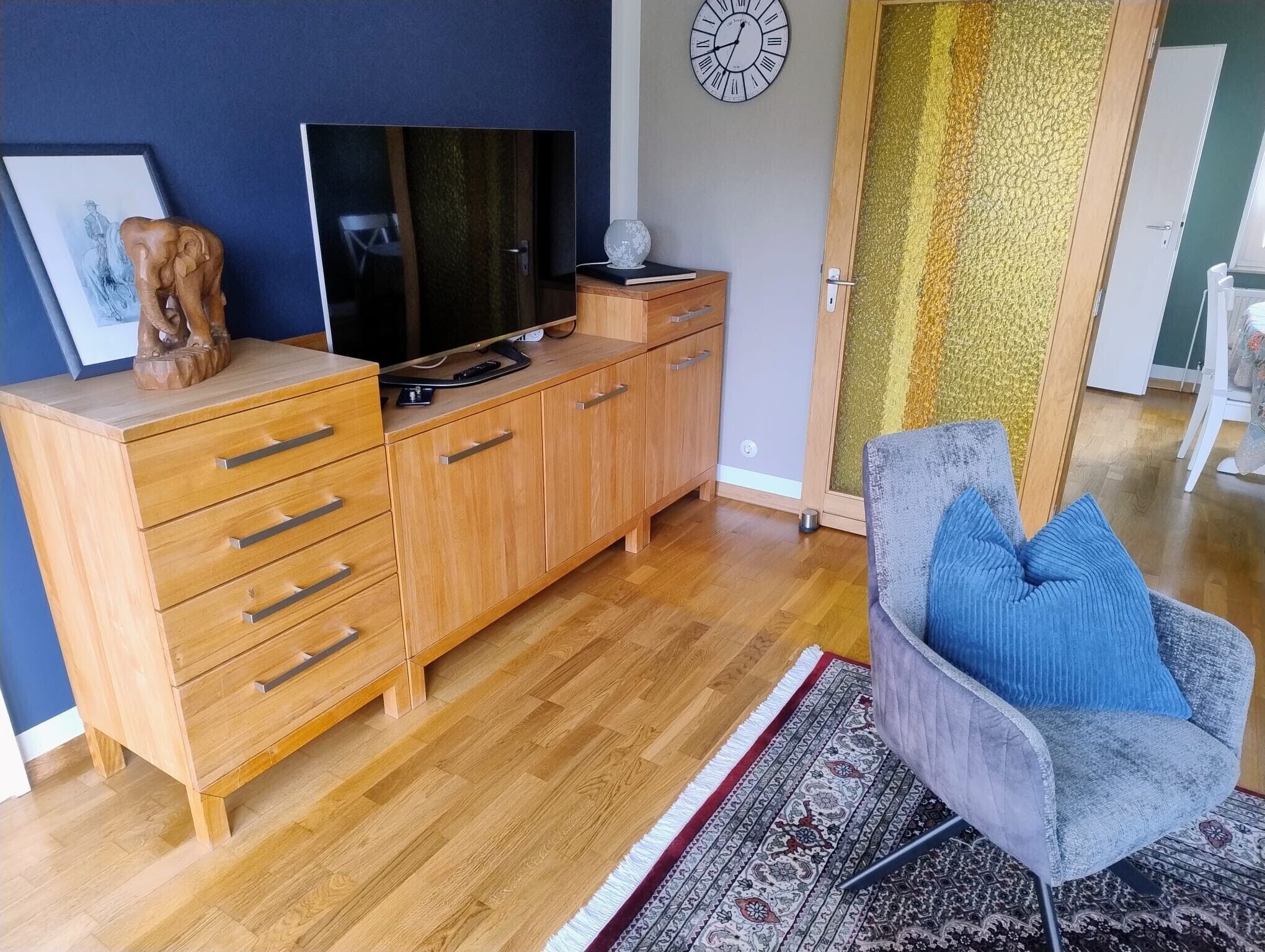 Fernseher