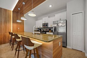 Fridge, microwave, oven, stovetop - Last Minute Disney Getaway! Private Pool & Themed Bedrooms. Book Now! #167857 (Orlando)