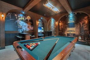 Games room - Last Minute Disney Getaway! Private Pool, Game Room & Themed Bedrooms. Book Now! #172197 (Orlando)