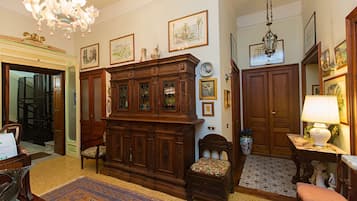 Hall