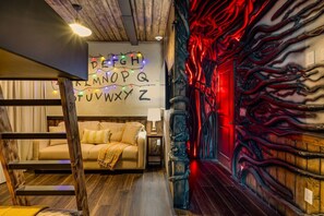 Interior - Last Minute Disney Getaway! Private Pool, Game Room & Themed Bedrooms. Book Now! #172737 (Orlando)