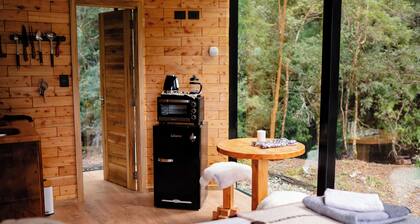 Premium cabin with tinaja in native forest