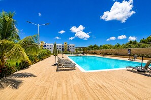 Pool - Oasis del Caribe - Jacuzzi & Rooftop Retreat (Punta Cana)