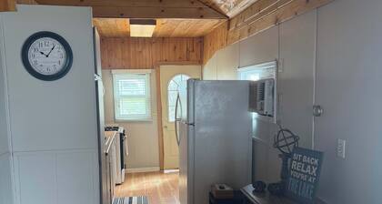 Detroit Lake Cabin - 2 bed 1 bath