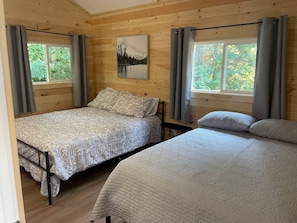 WiFi, bed sheets