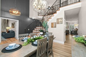 Dining - The Drover House at Highland Village (Highland Village)