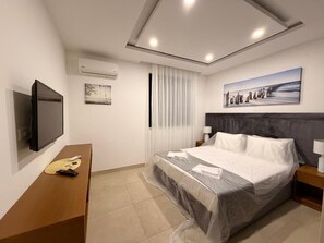 Junior Apartment, Balcony, Sea View | Desk, laptop workspace, free WiFi - Bellezza Condo Apartments (Kotor)