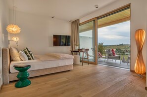 WiFi, bed sheets - Vrbo Property (Thyrnau)