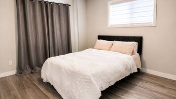 Free WiFi, bed sheets