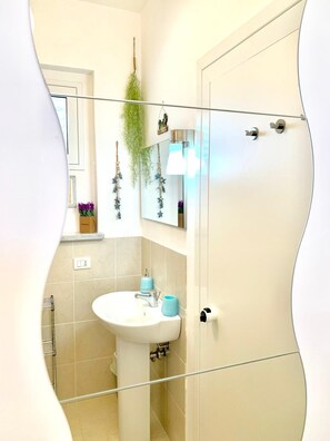 Bathroom - La terrazza sul blu - Marina di Ragusa (Marina di Ragusa)
