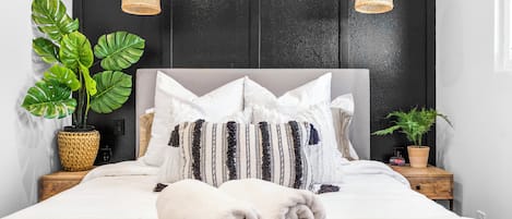 1 habitación, tabla de planchar con plancha, wifi gratis y ropa de cama