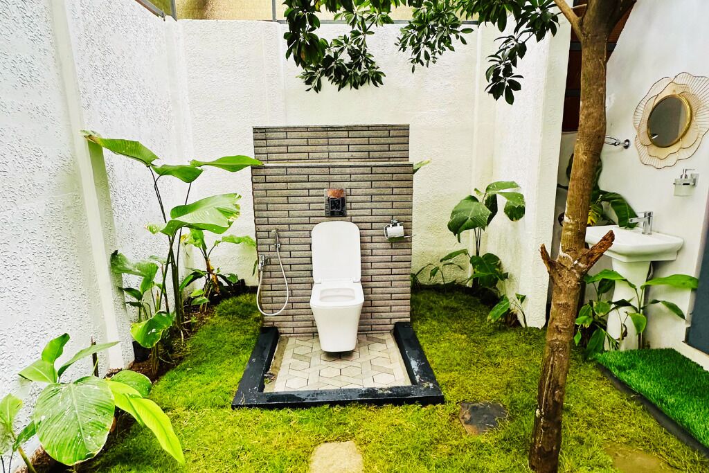 Biệt thự Cao cấp, ban công, quang cảnh hồ bơi | Phòng tắm
