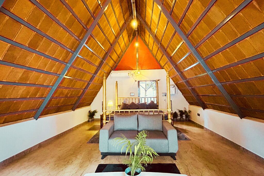 Villa de lujo, balcón, vistas a la piscina | Interior