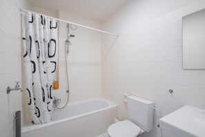 Apartment | Bathroom - Non Smoking 1-bedroom Apartment (Antwerp)