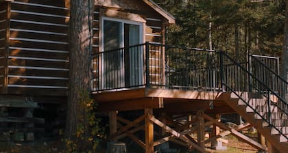 Fairbank Lake Cottages - Entire Property