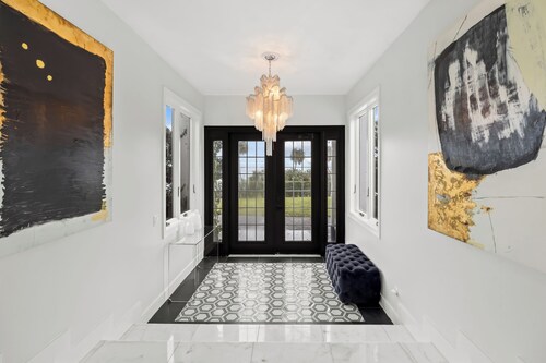 McCarty Mansion - Fort Pierce Waterfront Paradise - 7Br/6Ba - Sleeps 20
